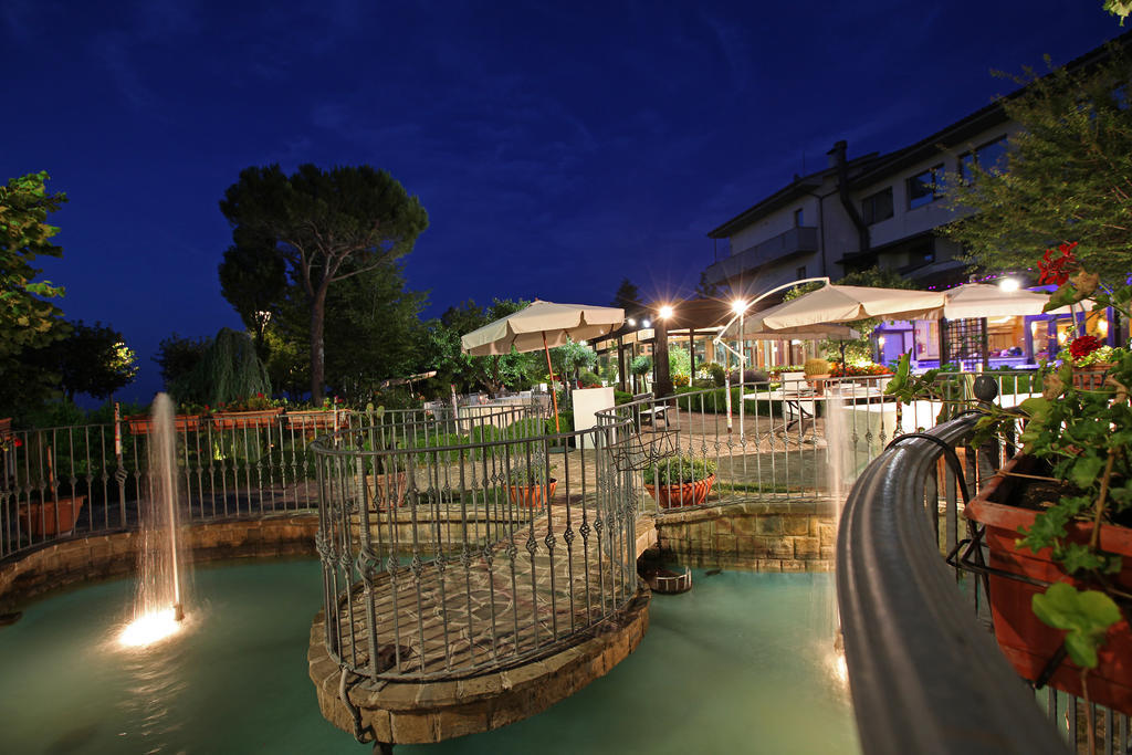 Hotel Tetto Delle Marche - Ristorante Dei Conti Cingoli Exteriér fotografie